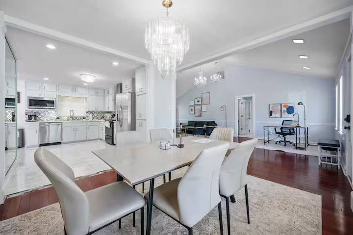 5 BR in Lilburn