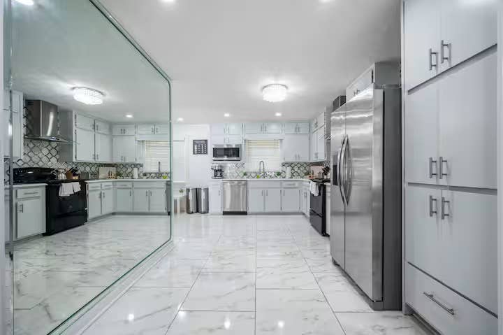 5 BR in Lilburn