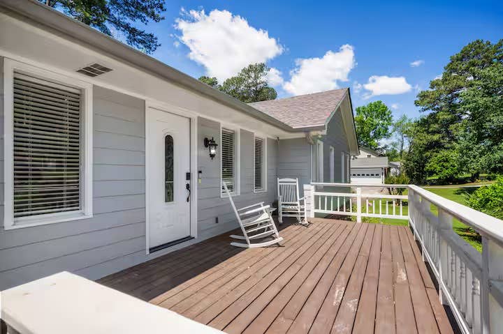 5 BR in Lilburn