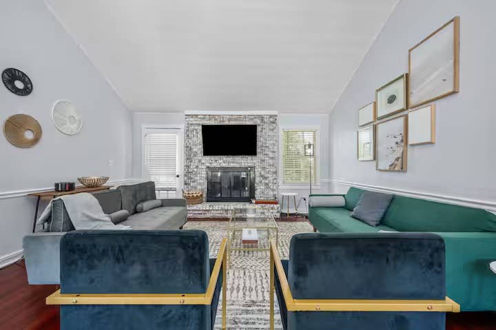 5 BR in Lilburn