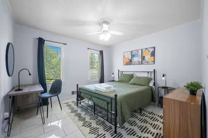 5 BR in Lilburn
