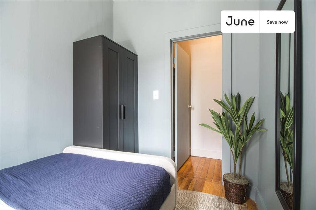 3 BR in New York City