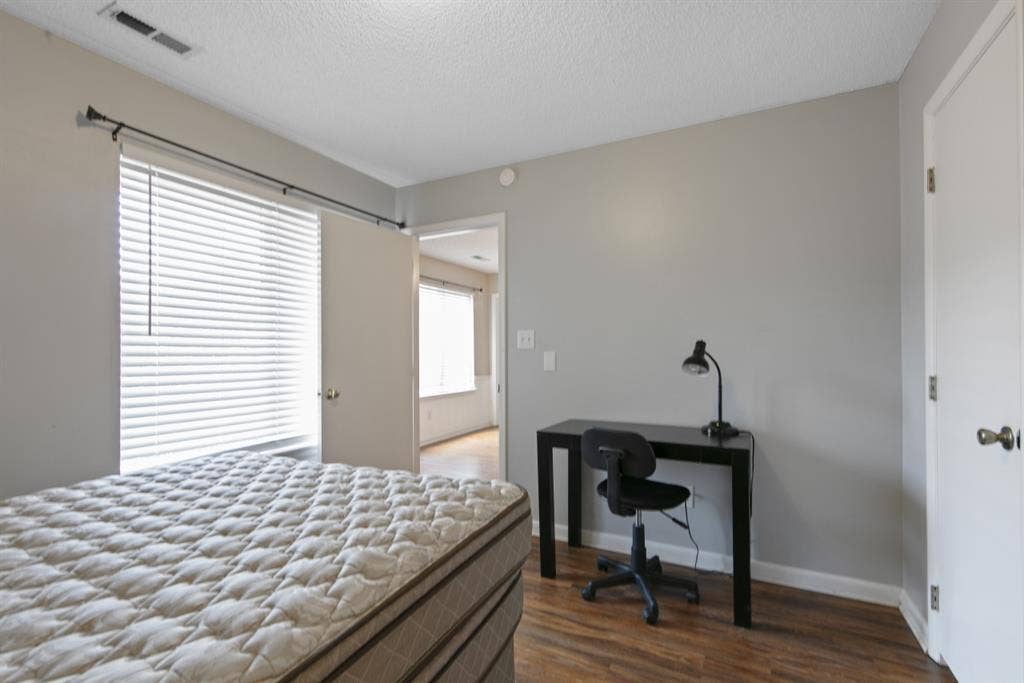 4 BR in Raleigh