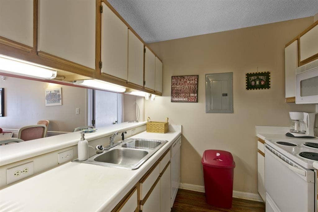 4 BR in Raleigh