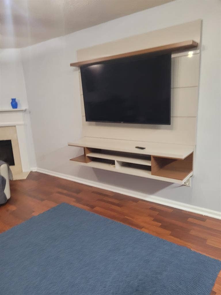 3 BR in Lawrenceville