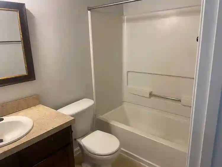 3 BR in Lawrenceville