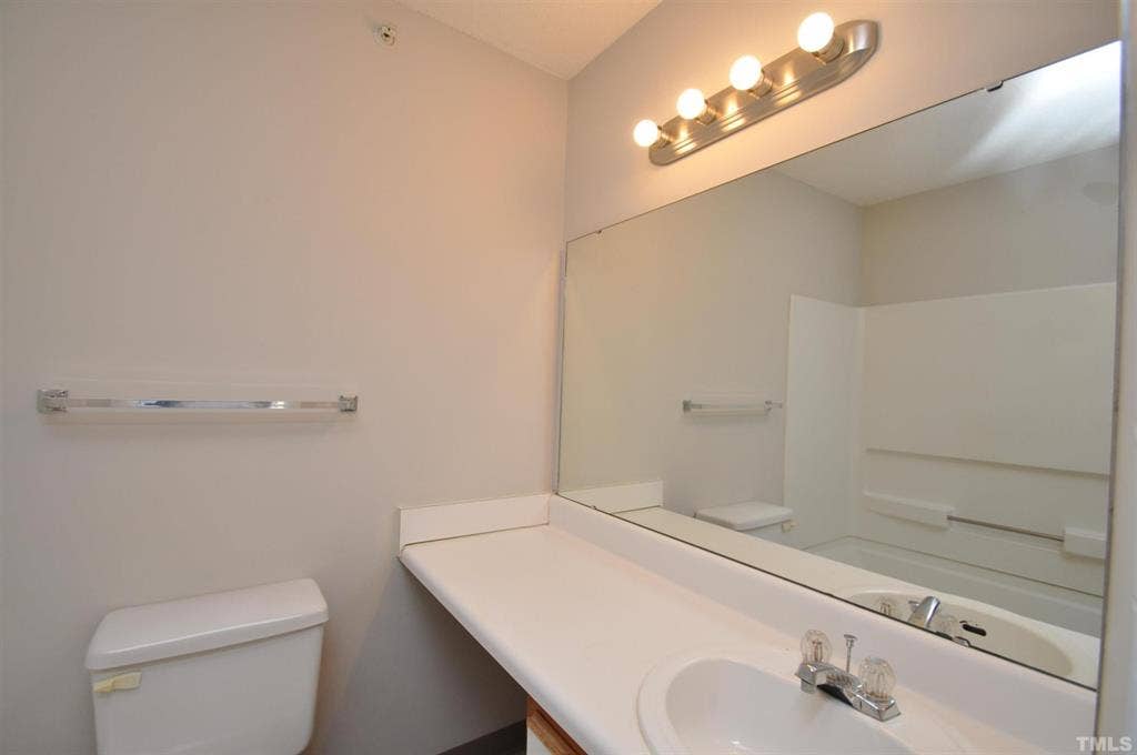 4 BR in Raleigh