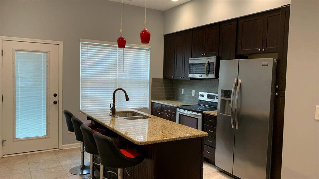 4 BR in Raleigh