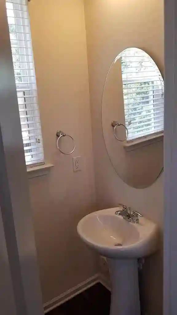 4 BR in Charlotte