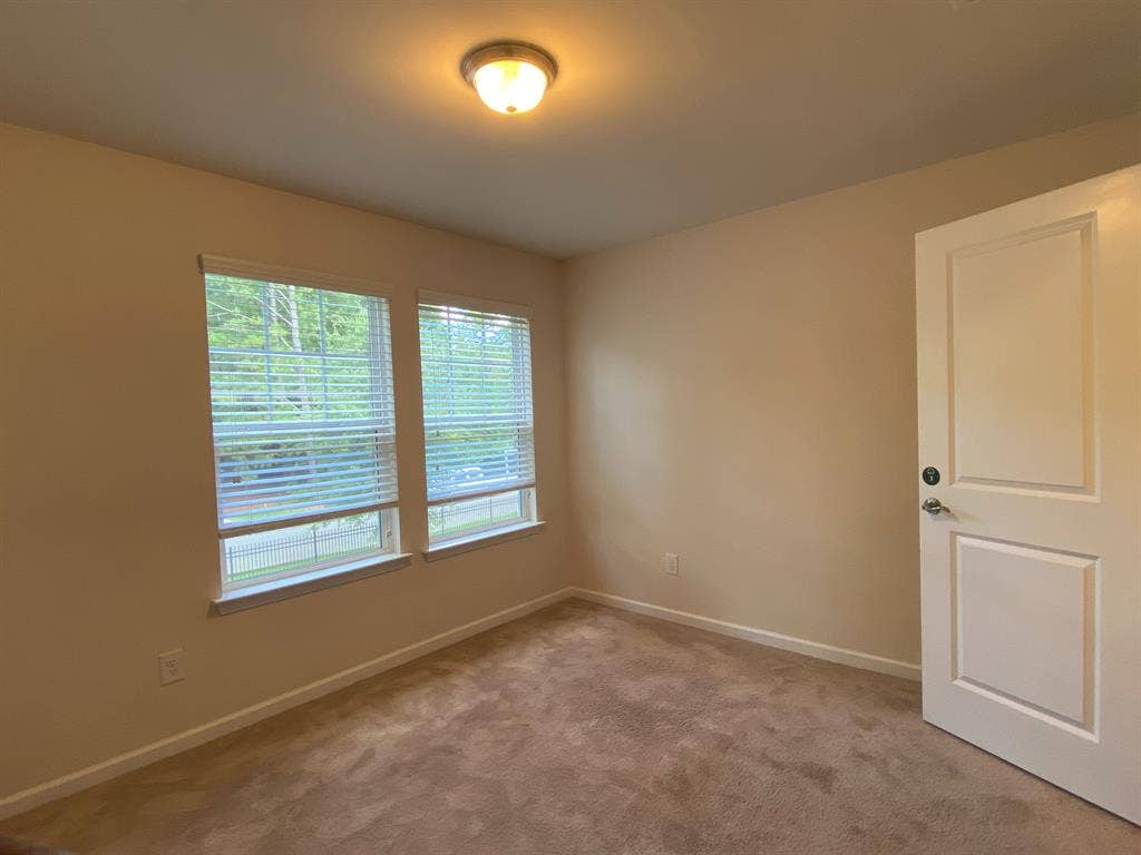 4 BR in Charlotte