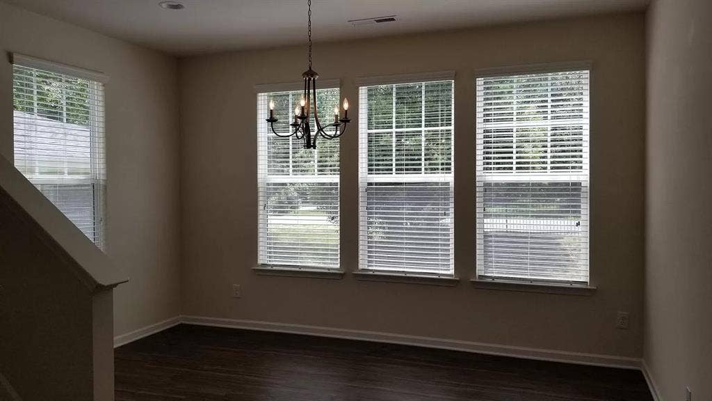 4 BR in Charlotte