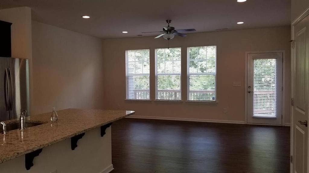 4 BR in Charlotte