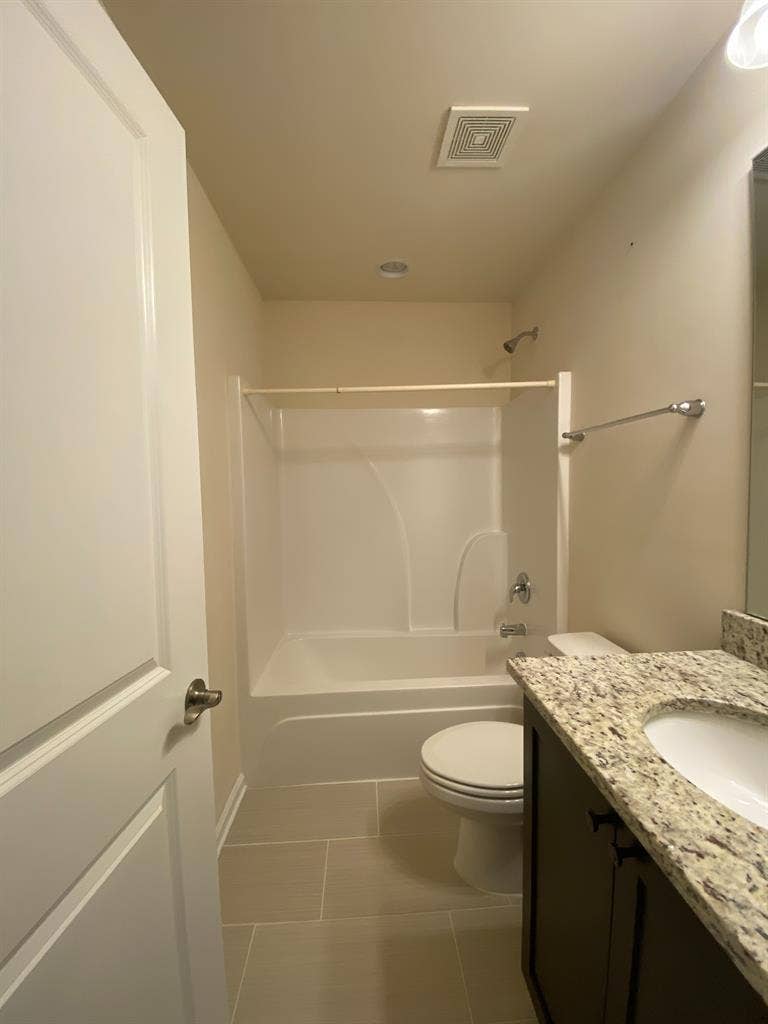 4 BR in Charlotte