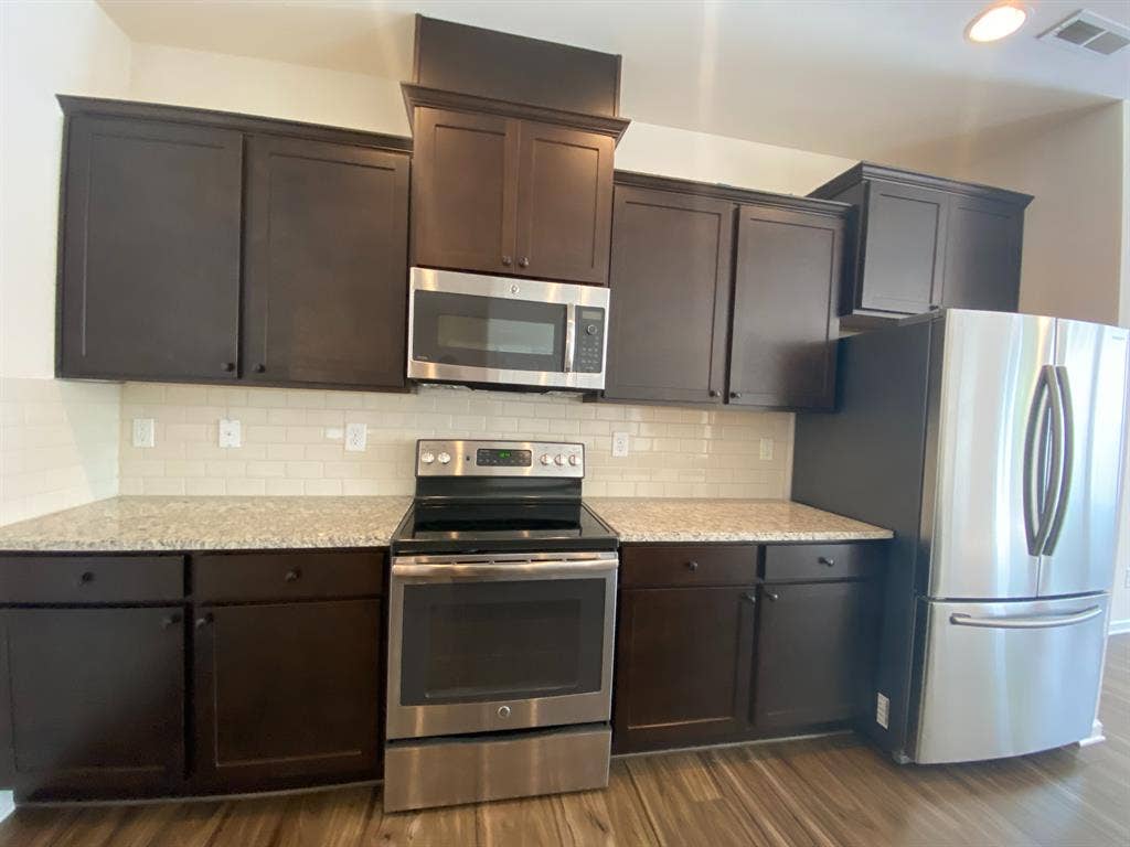 4 BR in Charlotte