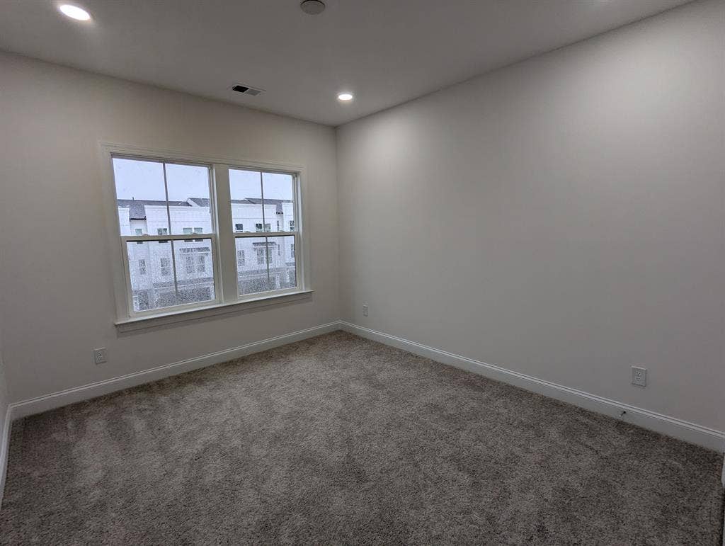 4 BR in Concord