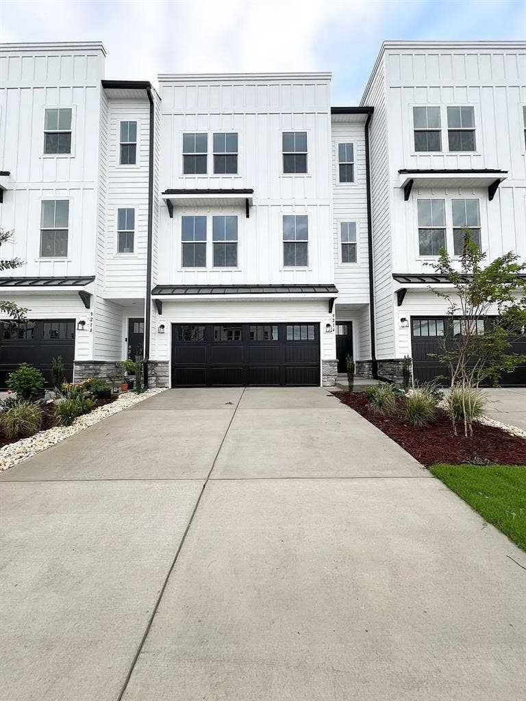 4 BR in Concord