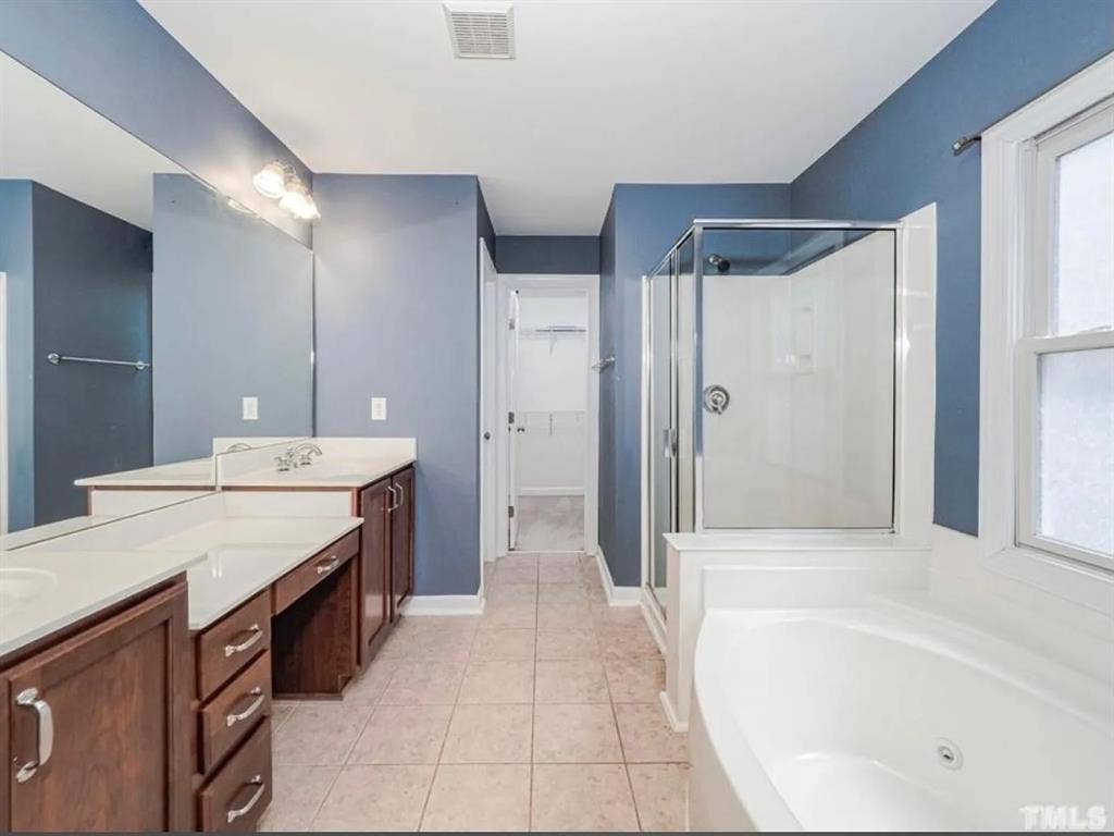 4 BR in Morrisville