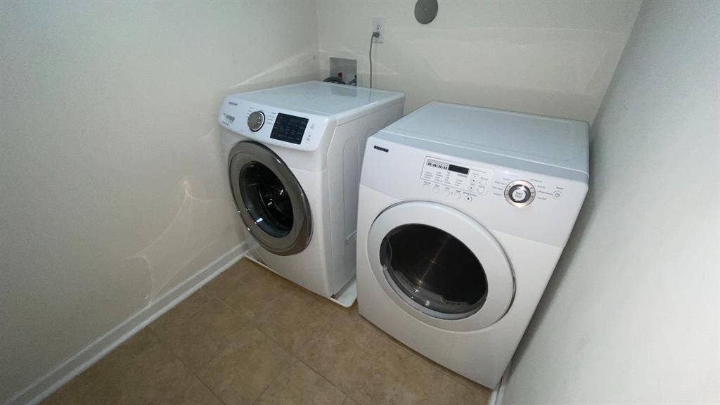4 BR in Morrisville