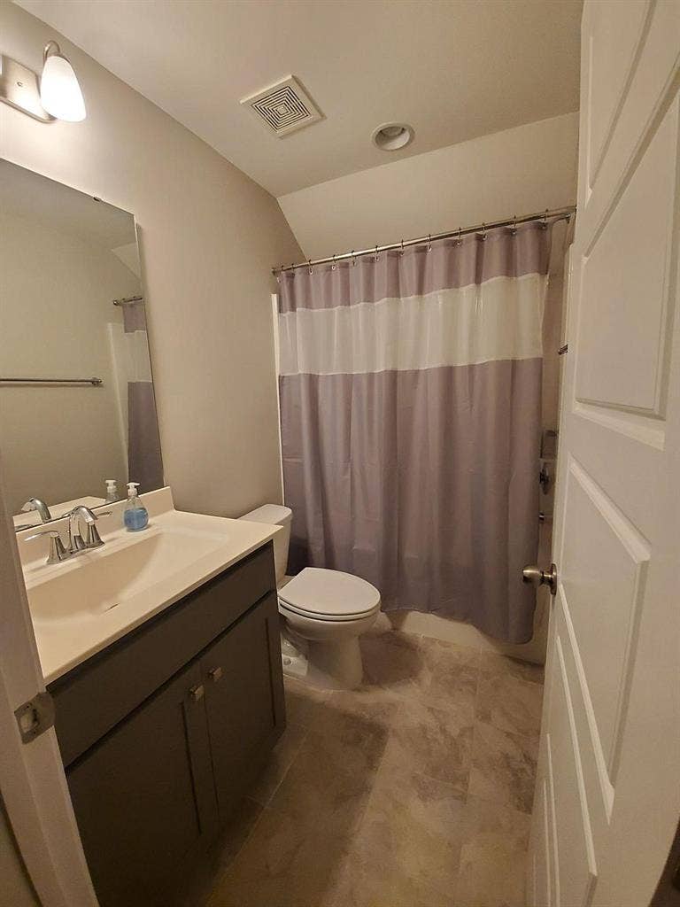 3 BR in Durham
