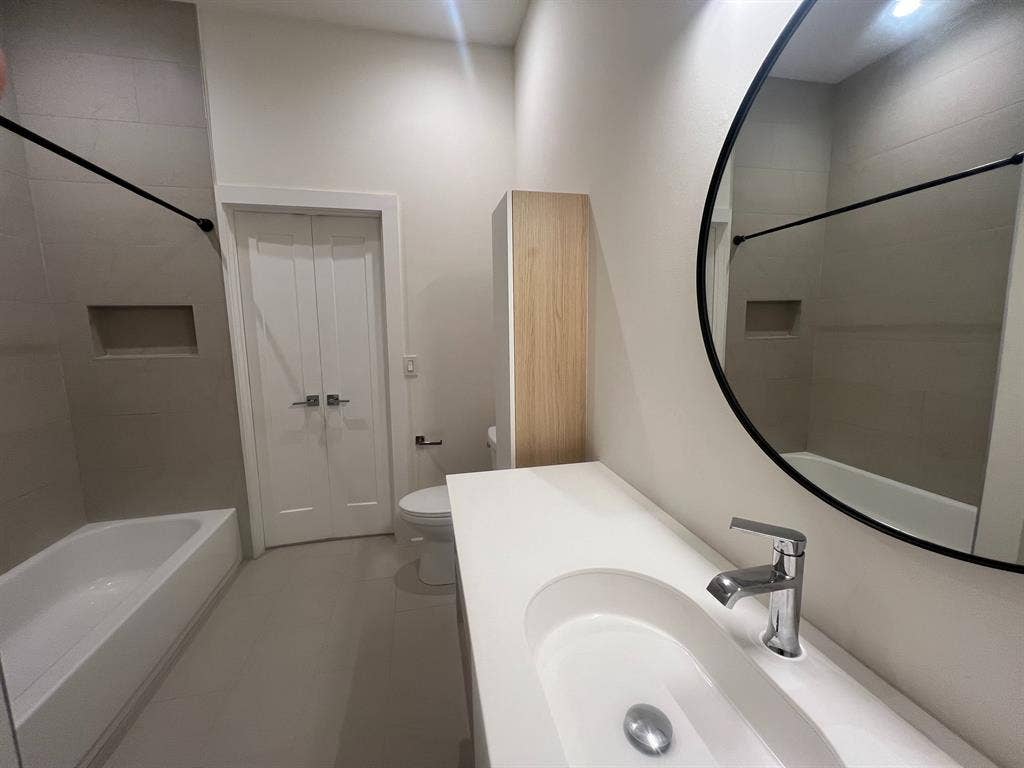 2 BR in Atlanta