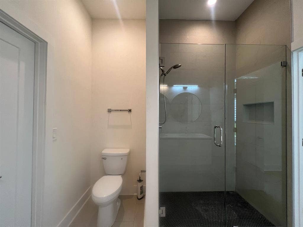 2 BR in Atlanta