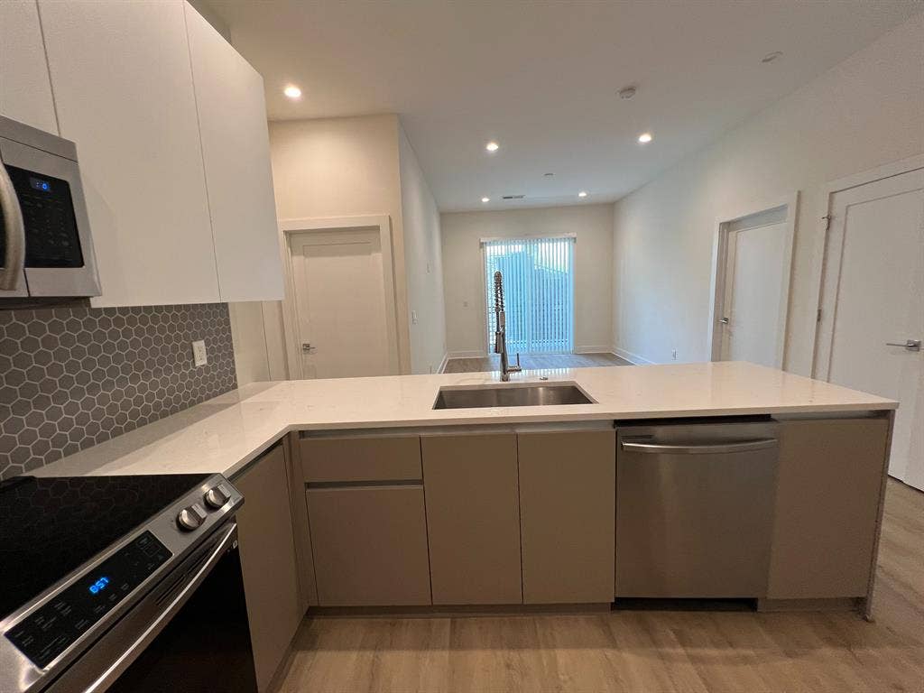 2 BR in Atlanta