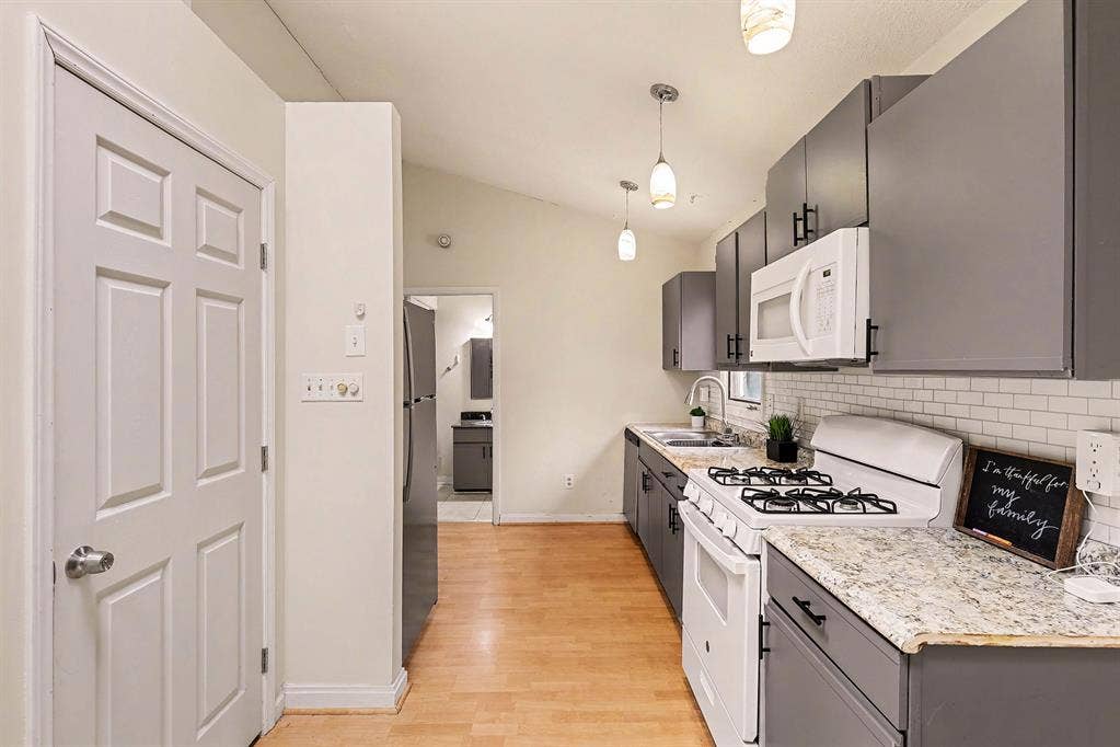 1 BR in Durham