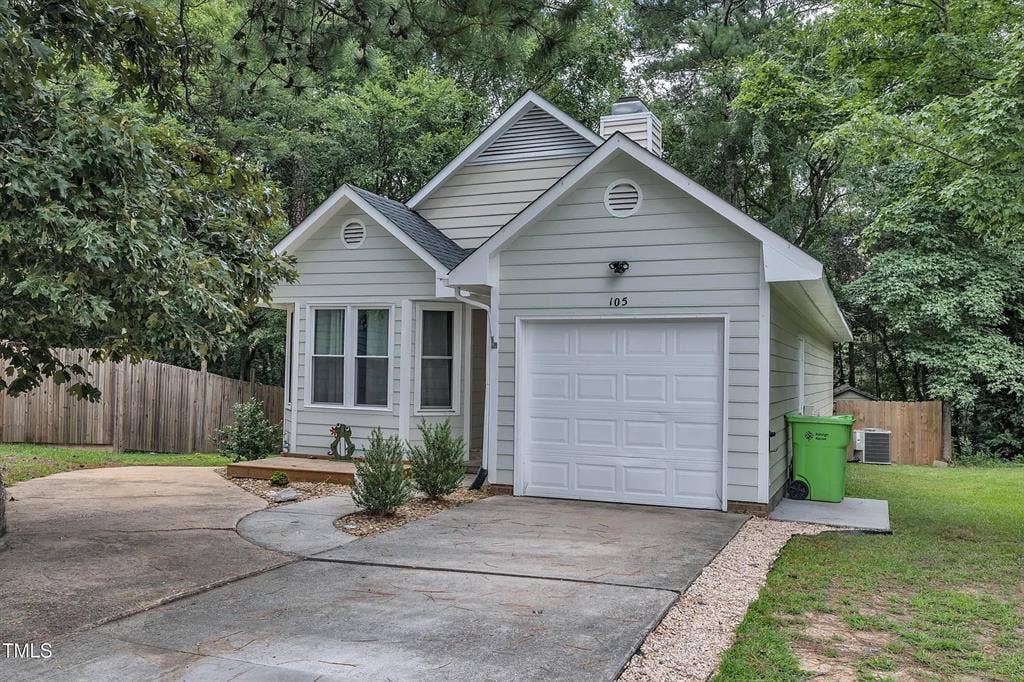 2 BR in Raleigh