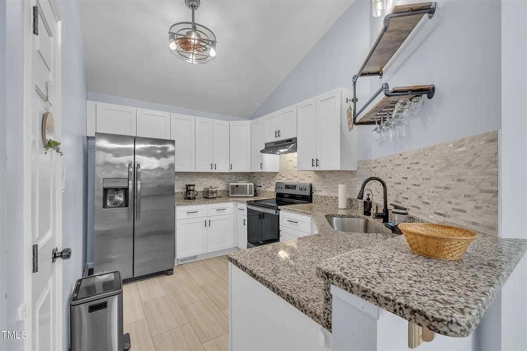 2 BR in Raleigh