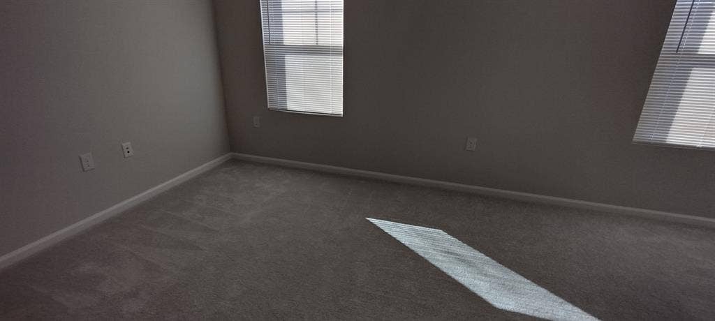 3 BR in Apex