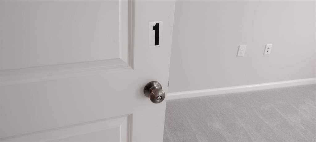 3 BR in Apex