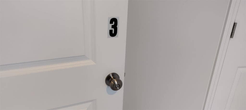 3 BR in Apex