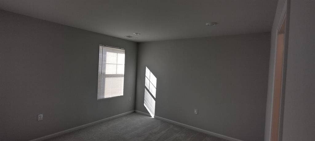 3 BR in Apex