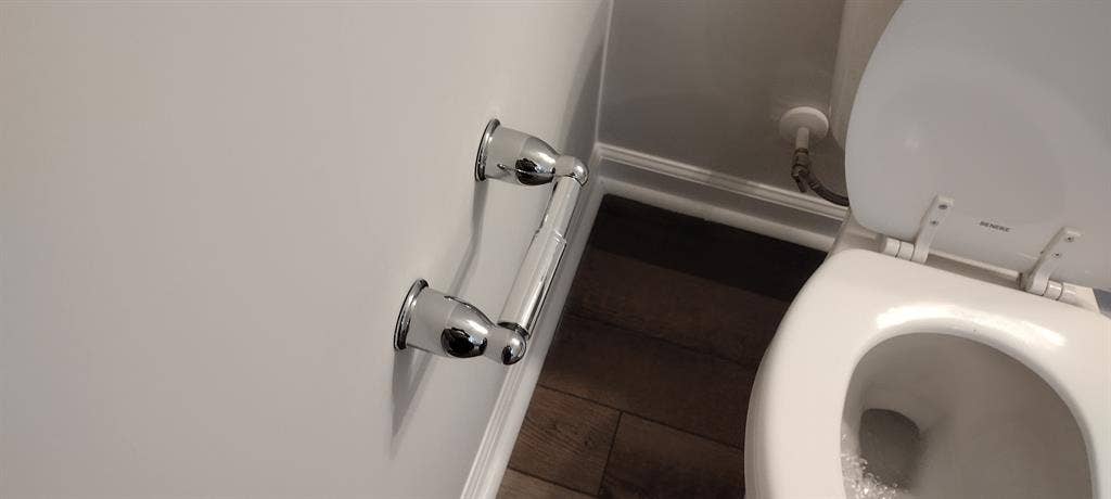 3 BR in Apex