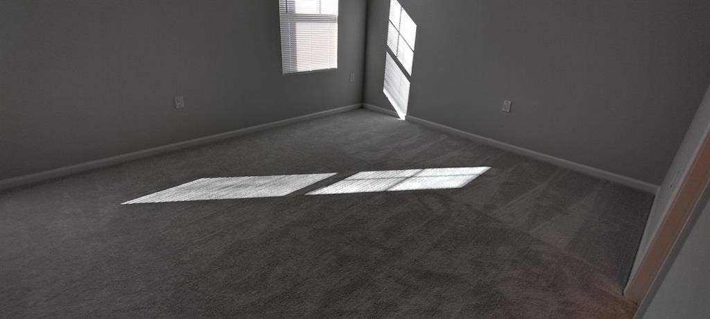 3 BR in Apex