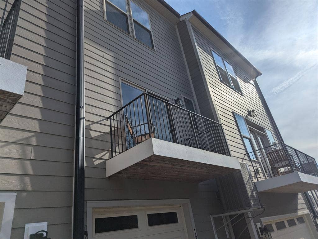 3 BR in Charlotte