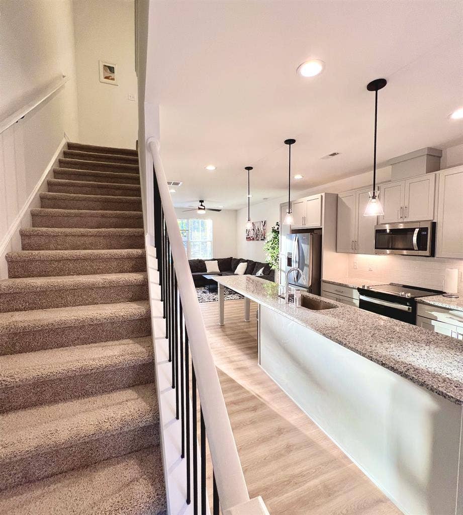 4 BR in Raleigh