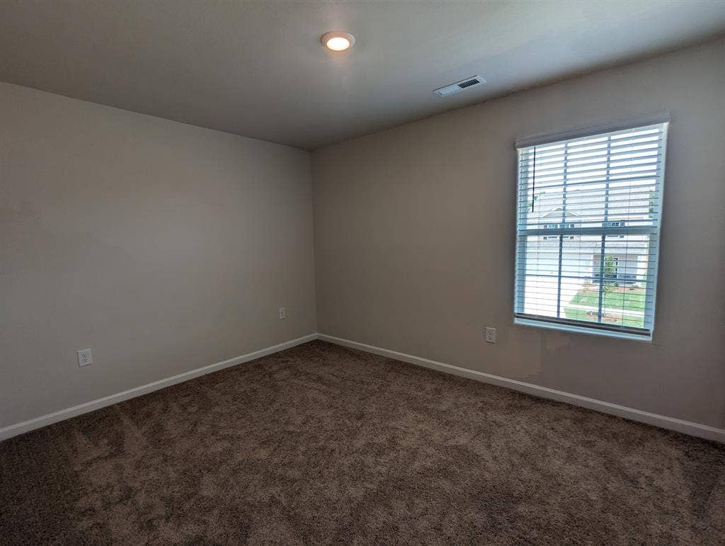 4 BR in Charlotte