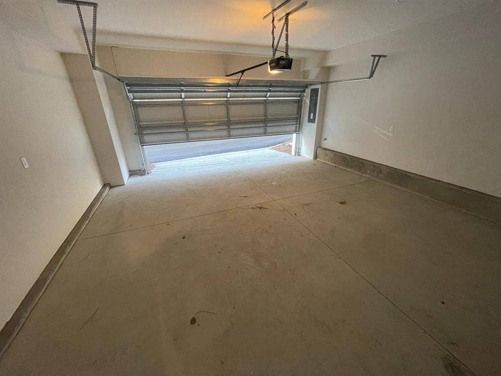 4 BR in Charlotte