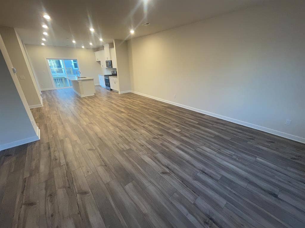 4 BR in Charlotte