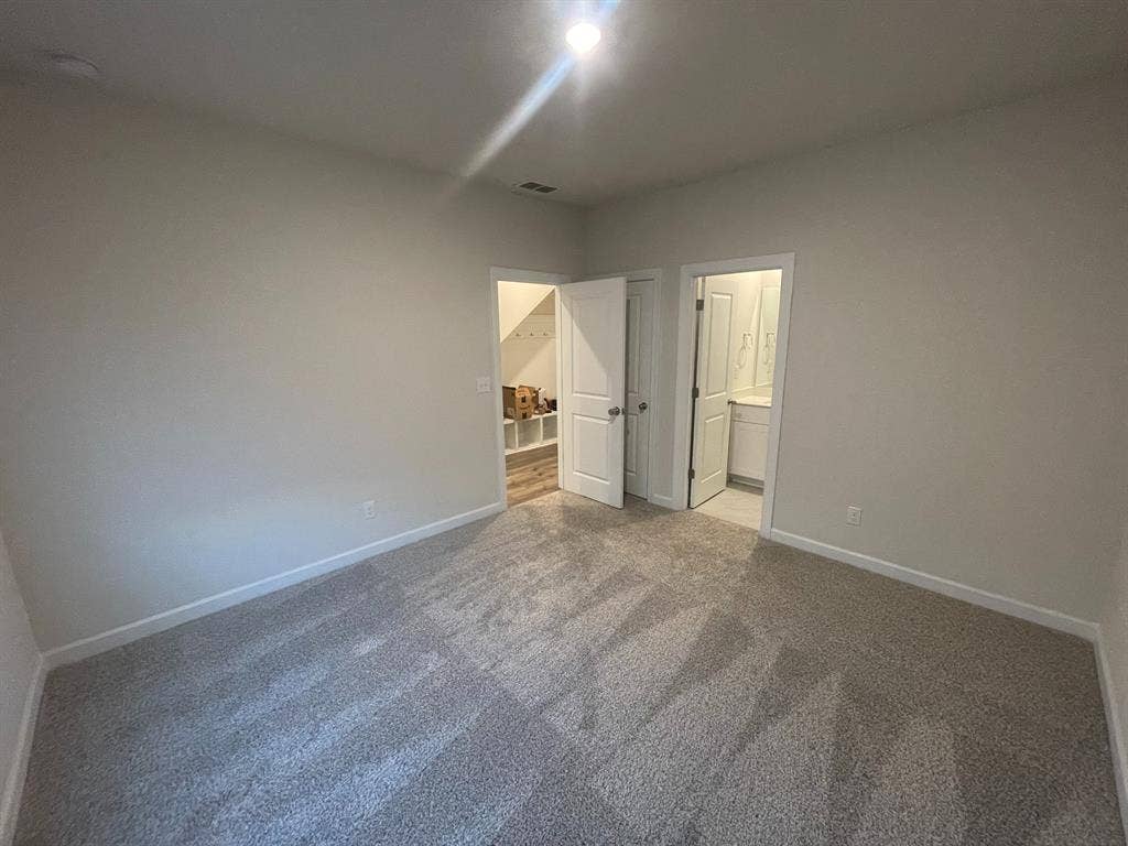 4 BR in Charlotte