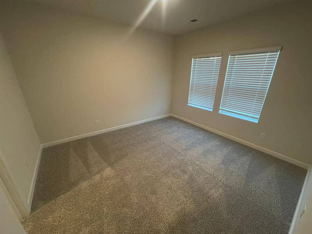 4 BR in Charlotte