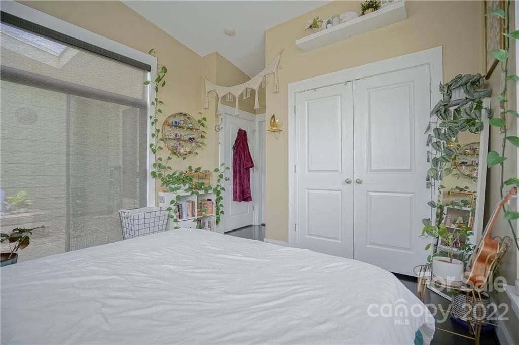 3 BR in Charlotte