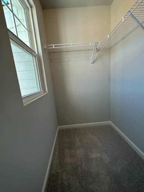 3 BR in Apex