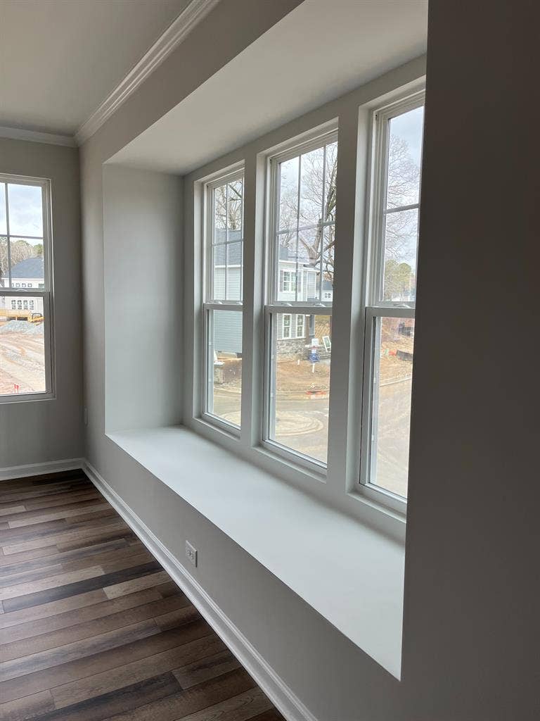 4 BR in Apex