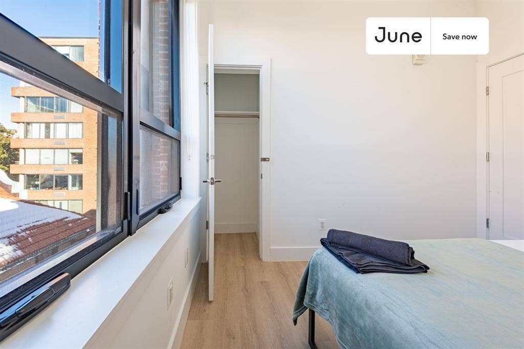 4 BR in Washington DC