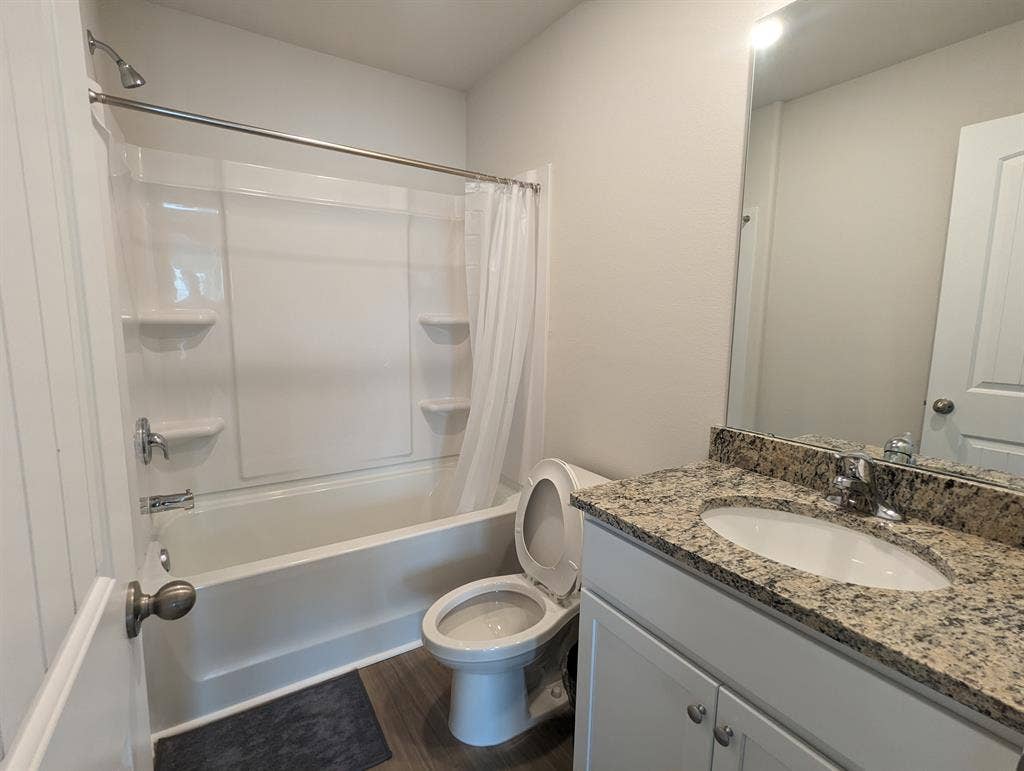 4 BR in Charlotte