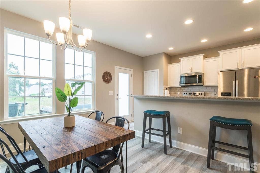 3 BR in Raleigh
