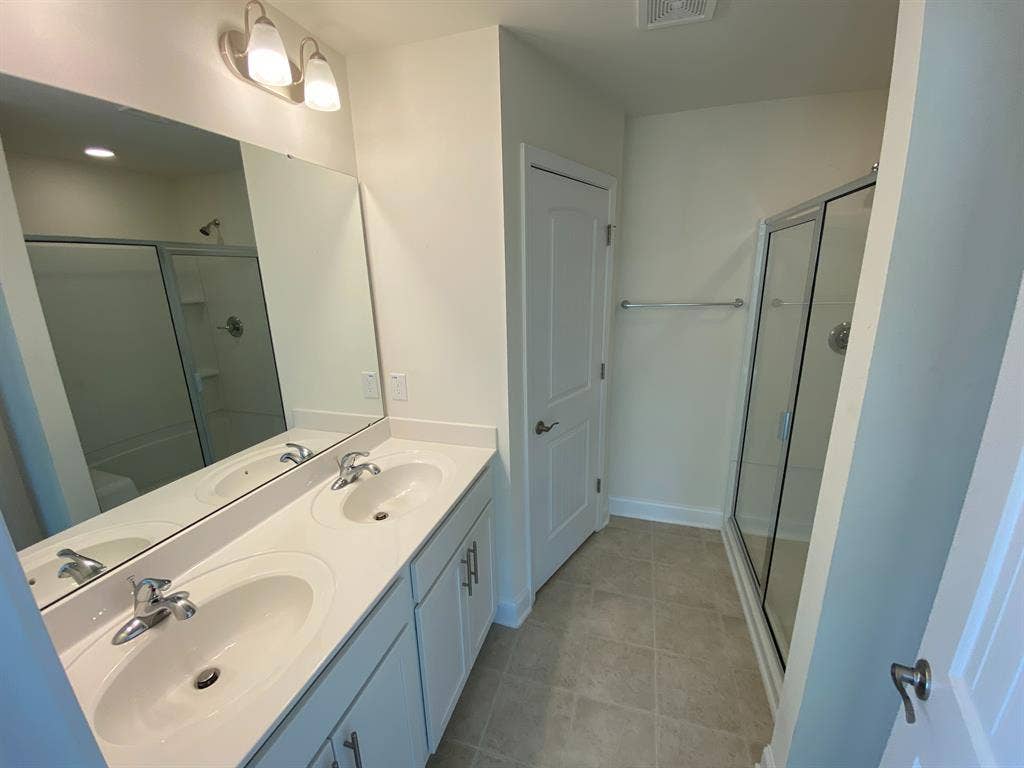 3 BR in Raleigh