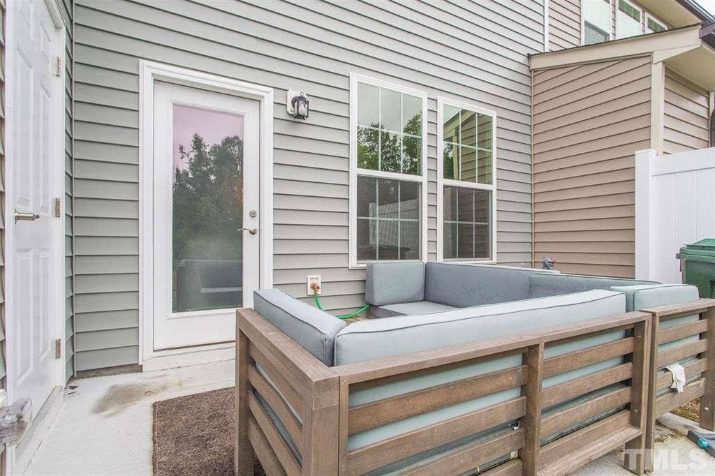 3 BR in Raleigh